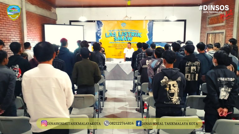 Dinas Sosial Menyelenggarakan Pelatihan Singkat Mengenai Las Listrik Smaw Bagi Masyarakat Umum dan Karang Taruna.